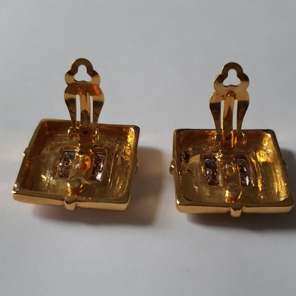 Vintage Square Gold and Silver Tone Clip ons - Picture 4 of 6